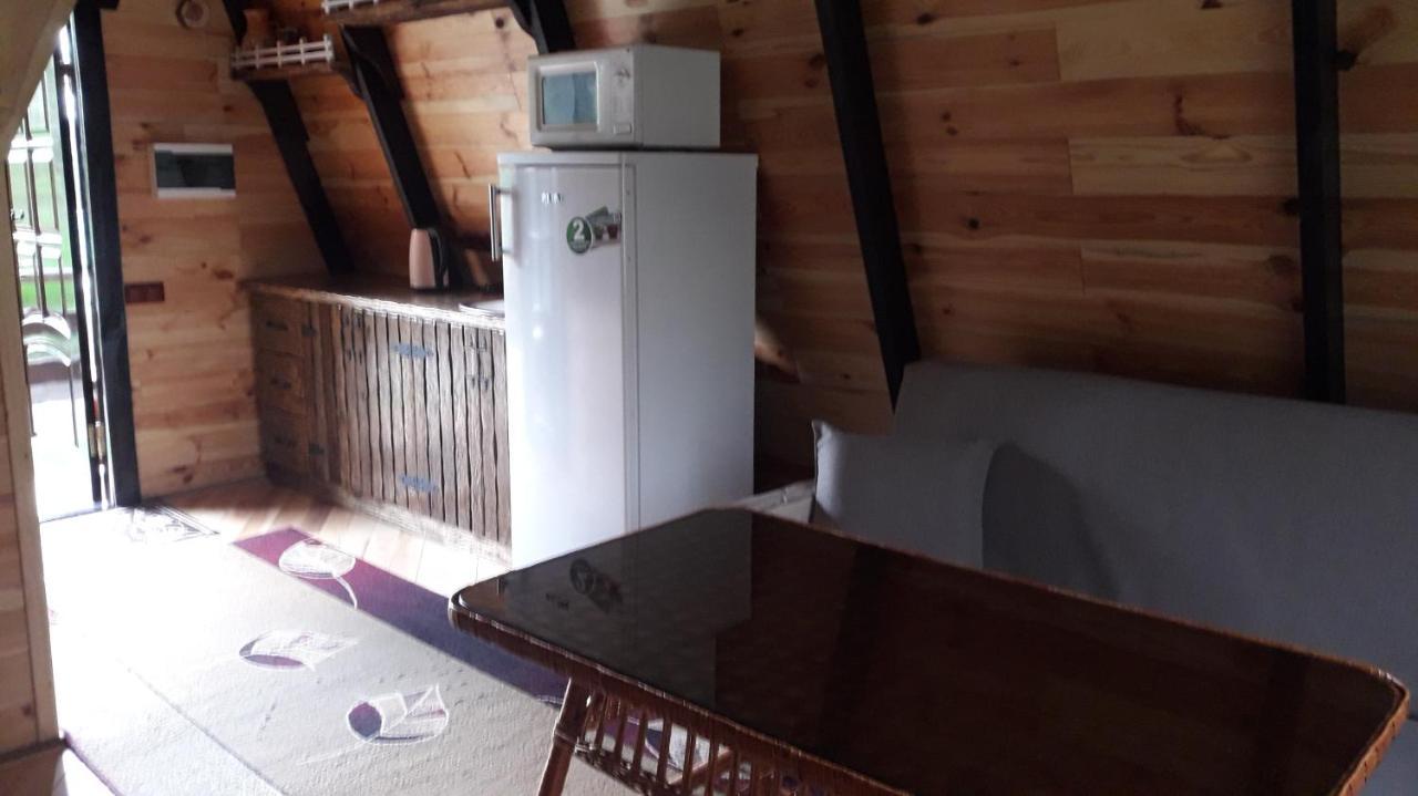 Zelenaya Usad'Ba Stavbor Zavadivka Esterno foto